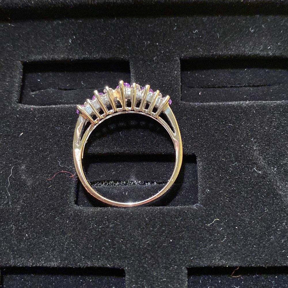 Amethyst and Diamonds ring size 8 - Picture 6 of 10